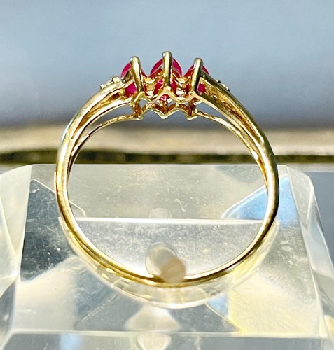 Marquise Brillant Rubin und Diamant 14 Karat Gelbgold Ringgröße 6,75 - Bild 7 von 7