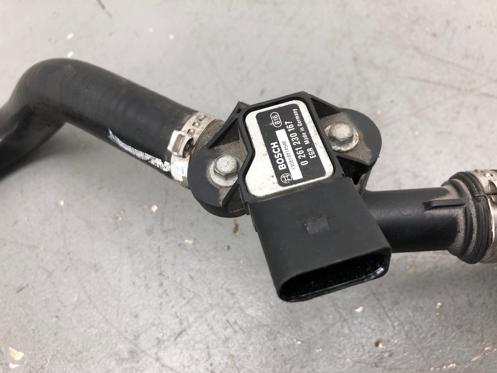 2020-2023 MCLAREN GT 4.0L ENGINE MISC AIR HOSE PIPE LINE W/SENSOR 22FA031GP OEM