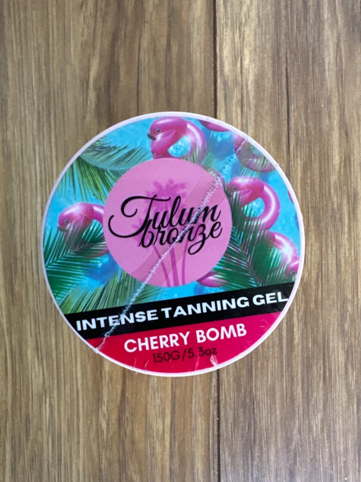 Tulum bronze Intense Tanning gel Cherry bomb