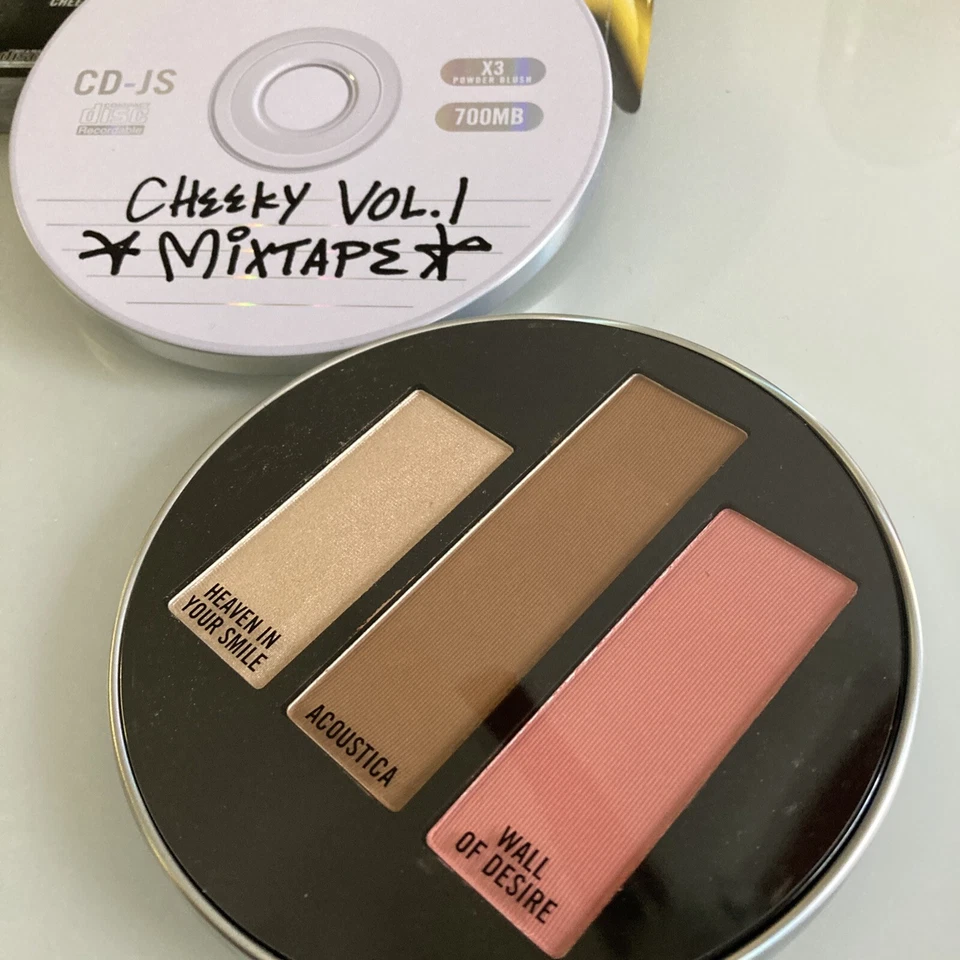 New MAC Jeremy Scott Collection X 3 CD-JS Cheek Authentic & Limited Edition - Image 4 of 4