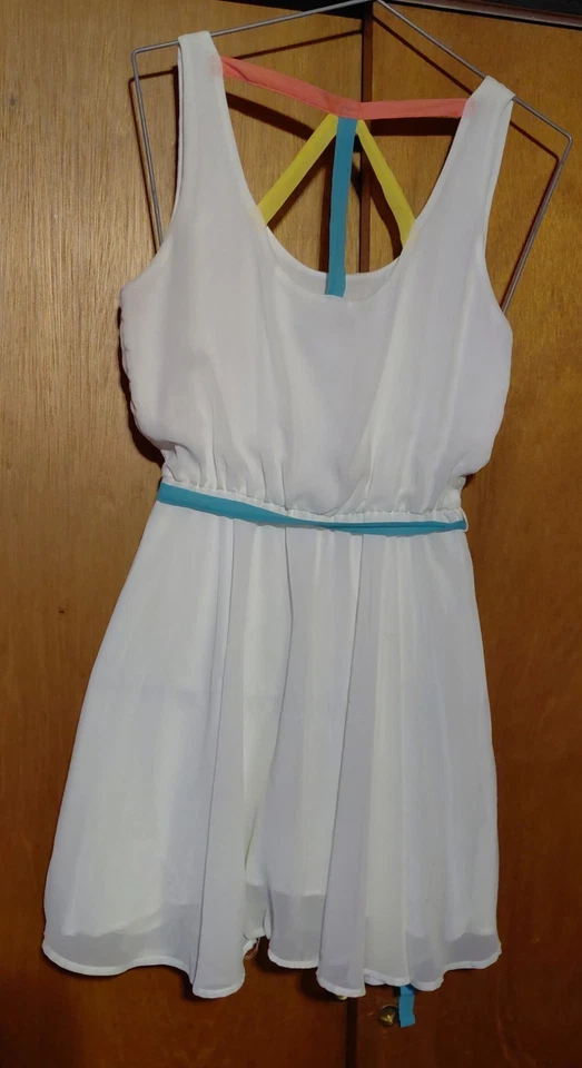 Vestido Lucy Love Sun Talla M Foto 2 de 2