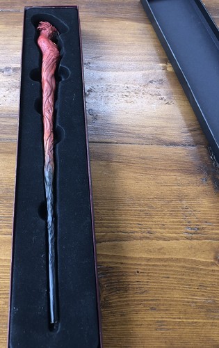 Damaged Harry Potter Exclusive Design Collection The Phoenix Wand Boxed.