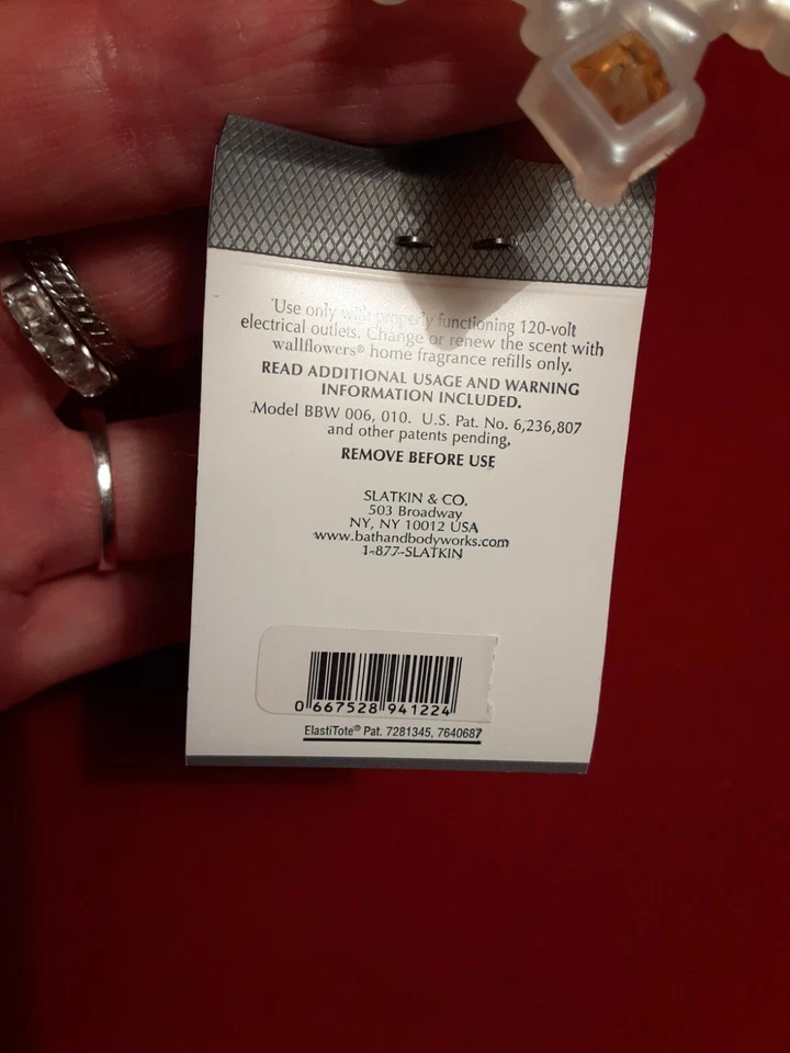 Slatkin & Co. Wallflowers Fragrance Diffuser White Snowflake New - Image 3 of 4