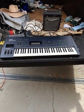 Yamaha SY 77 MUSIC Synthesizer Powers Up With Sound READ ALL. Two Broken Keys