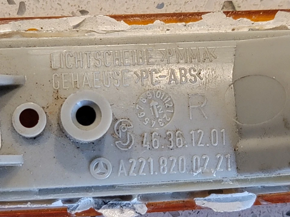 ☆OEM☆2007-2009 MERCEDES W221 S500 S550 FRONT RIGHT SIDE MARKER TURN SIGNAL LIGHT - Изображение 2 из 4