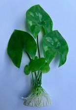 8" Artificial Plastic Aquariums Plants - 6 pack