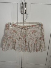 Forever 21 Floral Mini Skirt Size Small