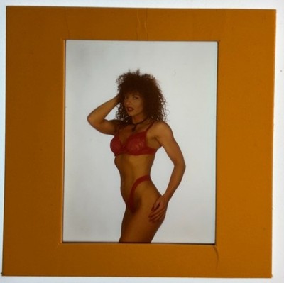 Lucky Dip mit Linda Leigh! 4 Glamour Model 35mm/Mittelformat Foto Dias.