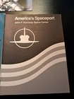 2 NASA John F. Kennedy Space Center Spaceport USA English TourBook Book — photo 2