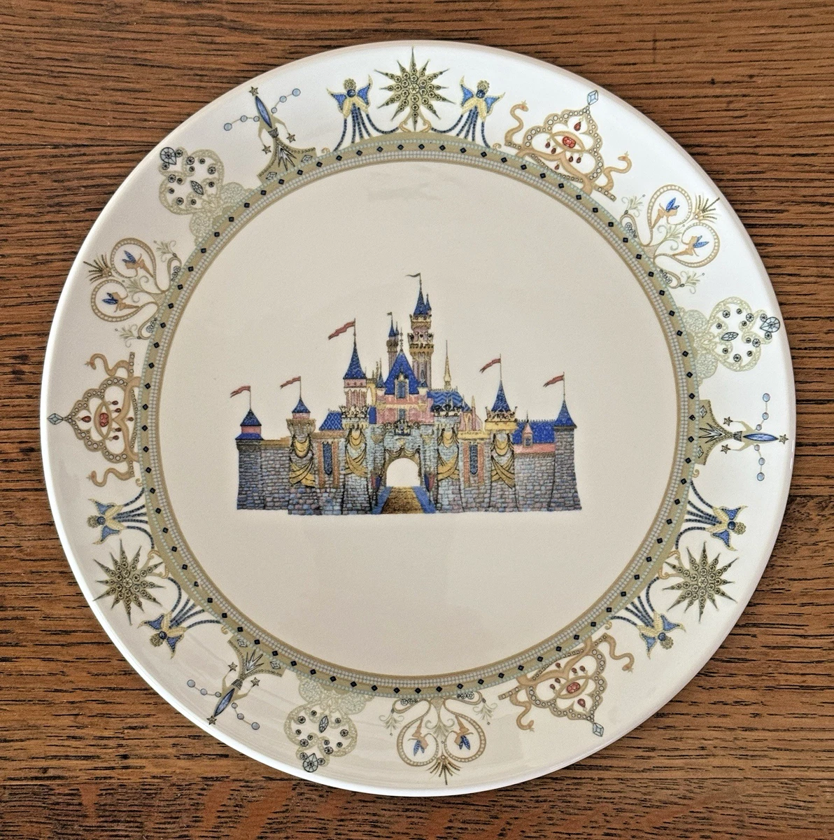 【稀少】アメリカディズニー限定　プレート Disneyland 50th Anniversary Plate In Disney Plates 1968-Now for