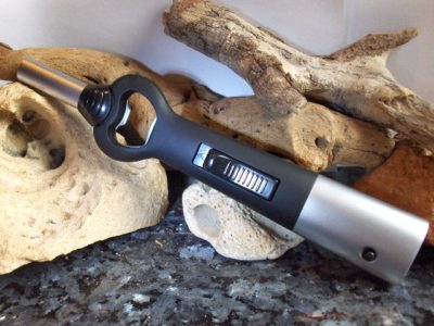 Deluxe Stab Feuerzeug Gas Feuerzeug zum Sonderpreis im Alu schwarz Design 3 in 1