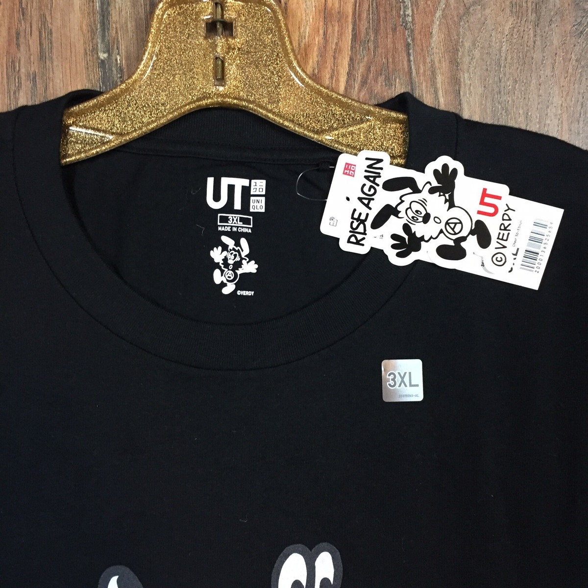 Uniqlo Japan Rise Again Verdy UT Black Red S/S Men's Graphic T