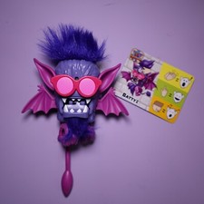 Scritters Battyz Interactive Collectible Jungle Creature with Sound Spinmaster