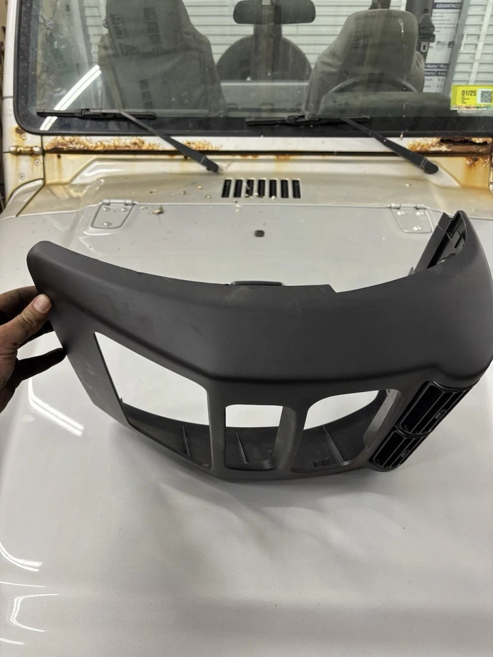 吉普 TJ 中心堆叠仪表板 — 第 4/4 张图片