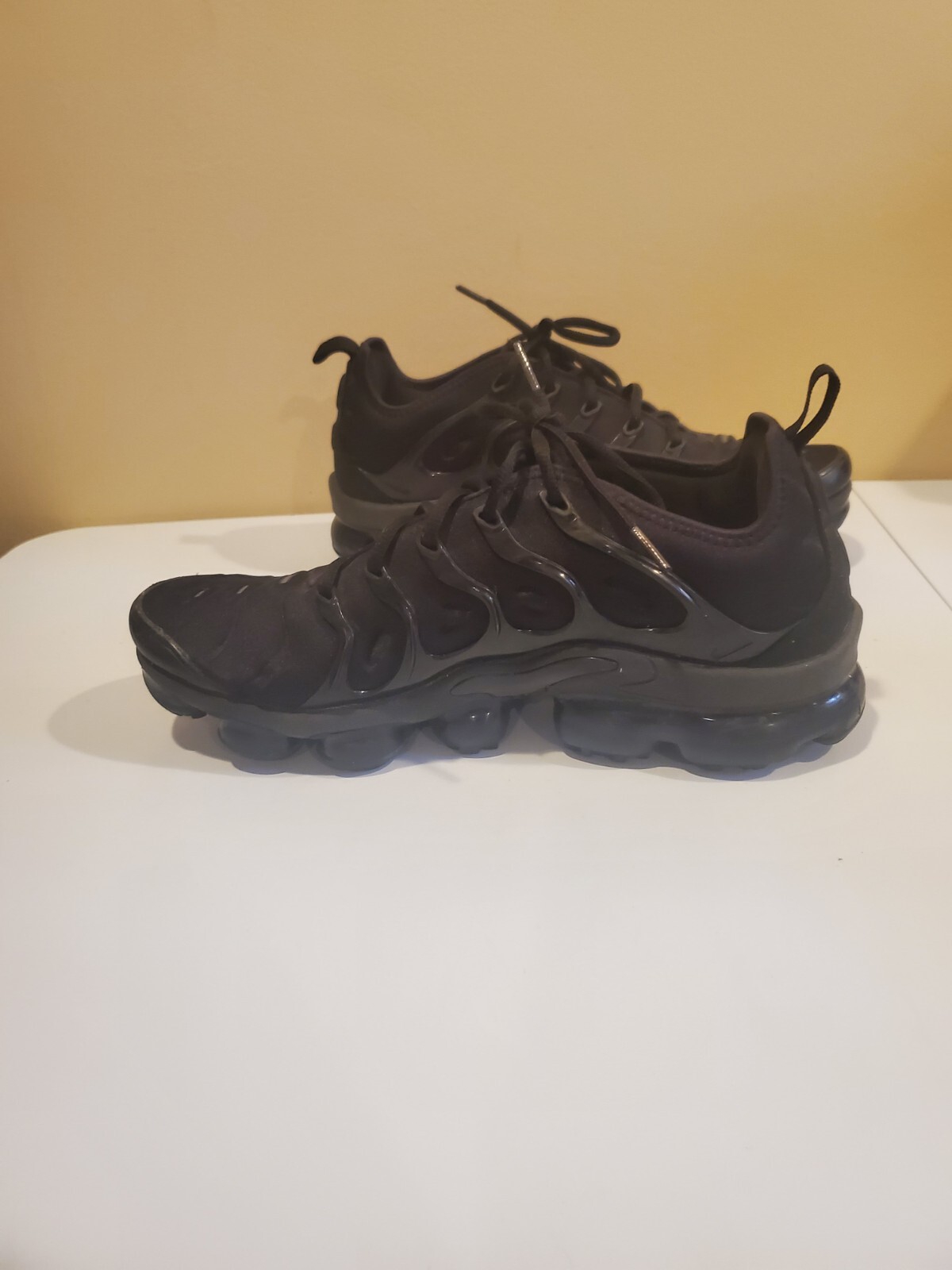 nike vapormax plus size 4