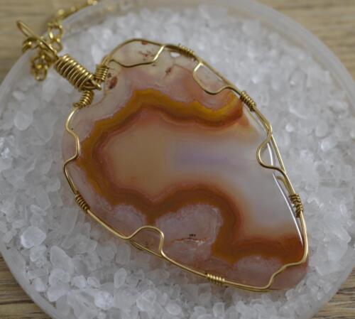 Agate Stone Gold Wire Wrapped Healing Crystal Pendant - Picture 1 of 1