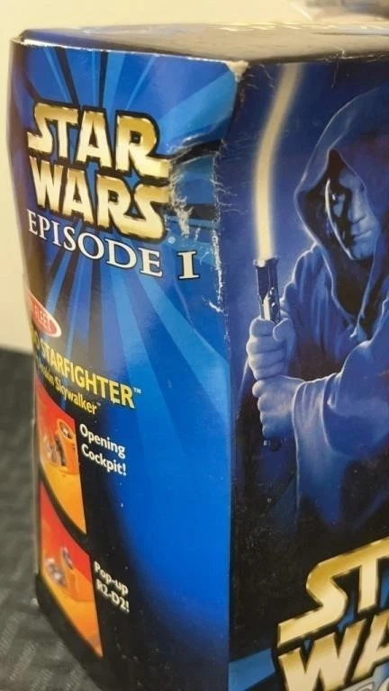 Star Wars Action Fleet Naboo Starfighter Nuevo en caja sellado con Anakin caja dañada 58130 Foto 3 de 4