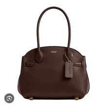 💯Authentic Coach Soft Empire 21 Carryall in Maple NWT original wrapping ✨