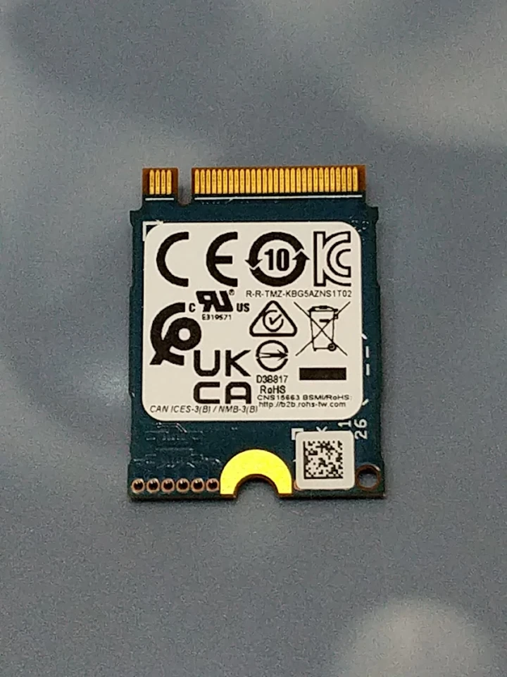 KIOXIA BG5 Series KBG50ZNS256G 256GB PCIe Gen4 NVMe SSD M.2 2230 DELL - Image 2 of 2