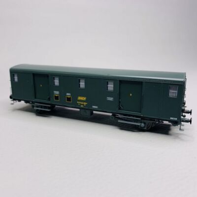 Fourgon OCEM 30 2 Feux Bordeaux – REE VB-115S – HO 1:87 – Digital – Neuf