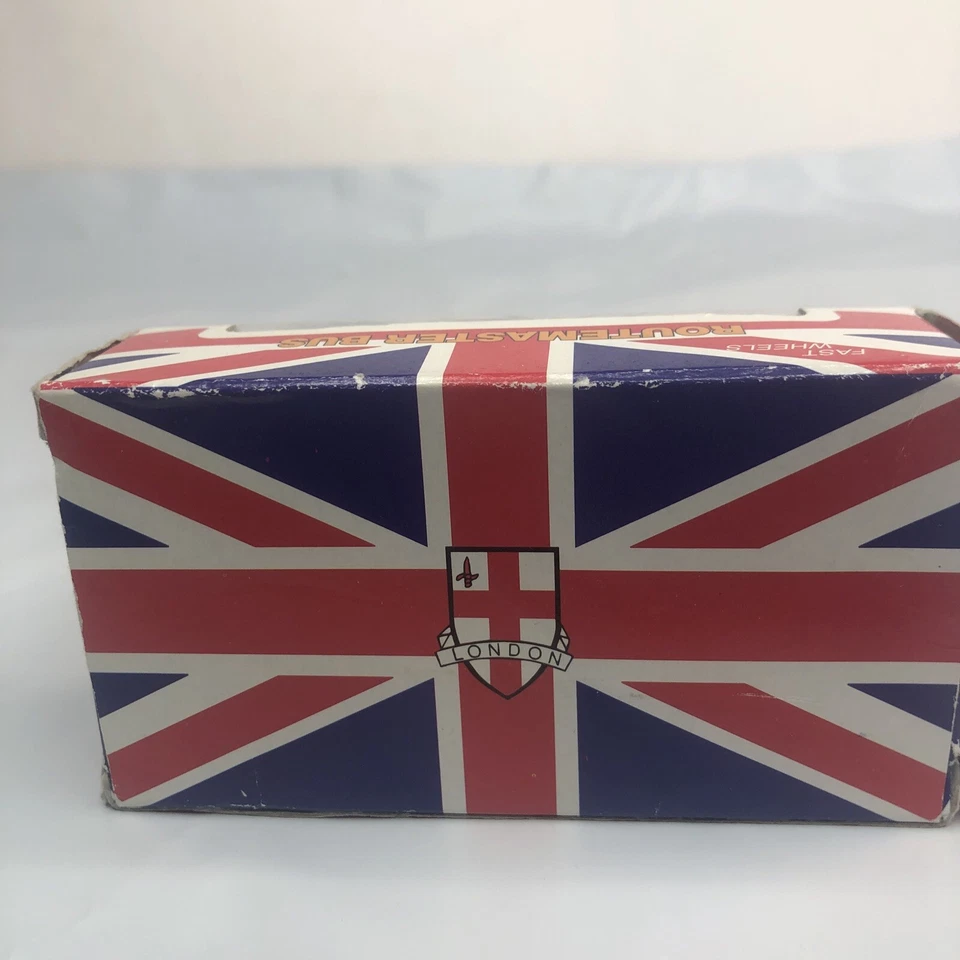 ROUTEMASTER LONDAN TRANSPORT BUS ROUND LONDON SIGHTSEEING TOUR - Image 2 of 4