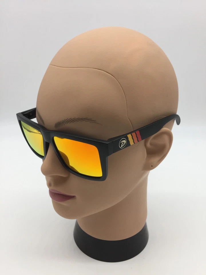 Gafas de sol Dubery D805 para hombre con montura negra lentes polarizadas Foto 2 de 4