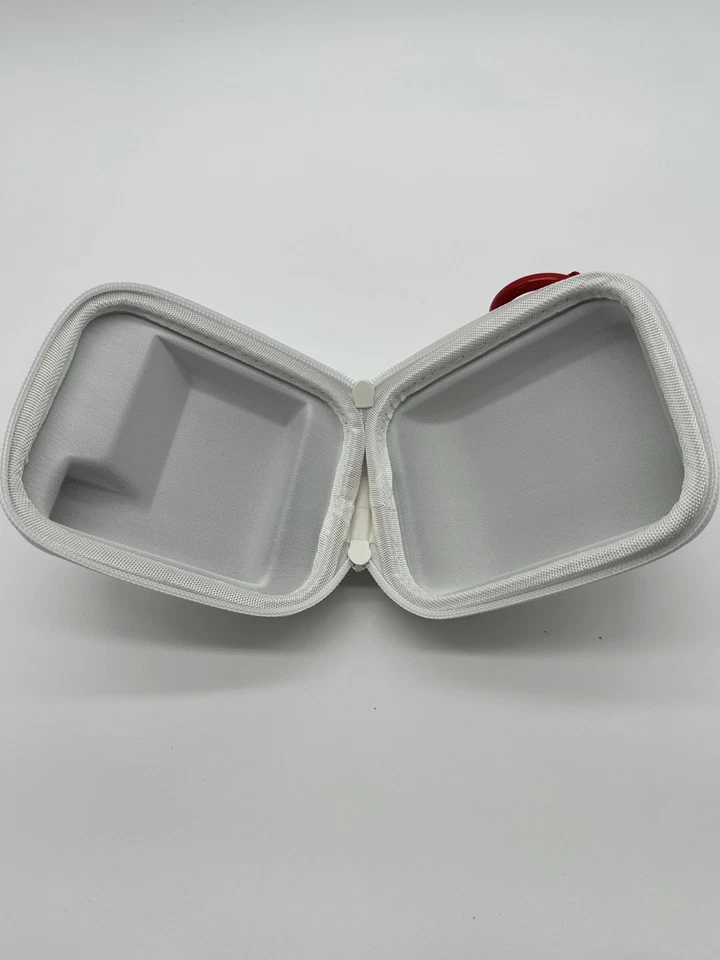 Funda Polaroid Go Blanca Roja Usada Buen Estado Protectora  Foto 2 de 4