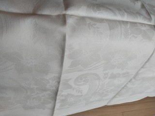 Antique Irish linen damask tablecloth floral pattern 88 x 72