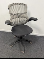 Knoll Generation Ergonomic Office Chair Grey Mesh Back