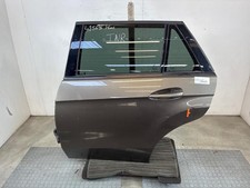 Porte arrière et accessoires Mercedes CLASSE E