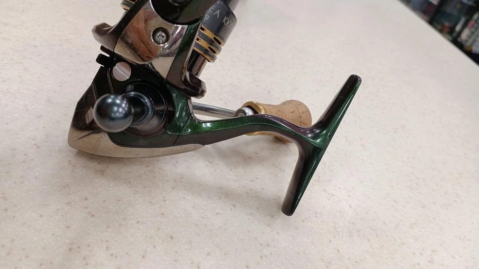 Shimano Cardiff Area 1000S Spinnrolle, 5,3:1 Übersetzung, gebraucht - Bild 3 von 4