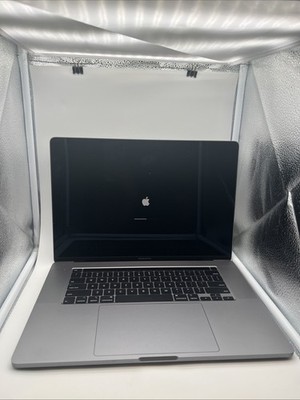 Apple MacBook Pro 2019 Intel i9 2.4 GHZ 8-Core 64GB RAM 2TB/F~