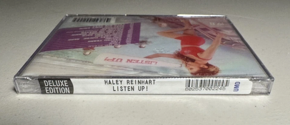 HALEY REINHART - Listen Up! 14 Track WALMART EXCLUSIVE CD w/ 4 BONUS Songs! NEW! Foto 3 de 4