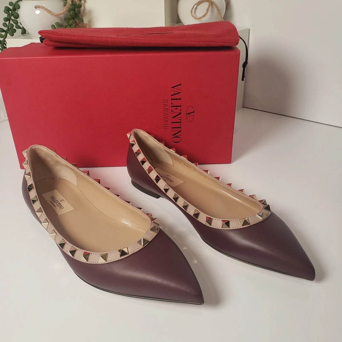 Akrobatik retfærdig Bølle Valentino Rockstud Patent Leather Ballet Flats Size 37.5 | eBay