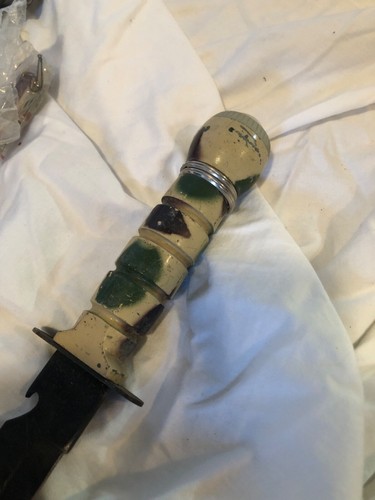Vintage “Rambo” Survival Hunting Knife with Compass, Sheath & More. (B3) - Picture 3 of 13
