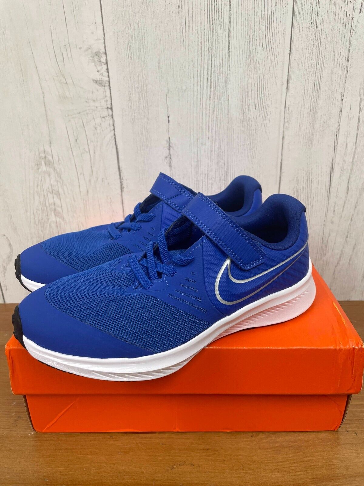 Nike Star Runner 2 Unisex Blue/White Athletic Shoes Size 2Y | eBay