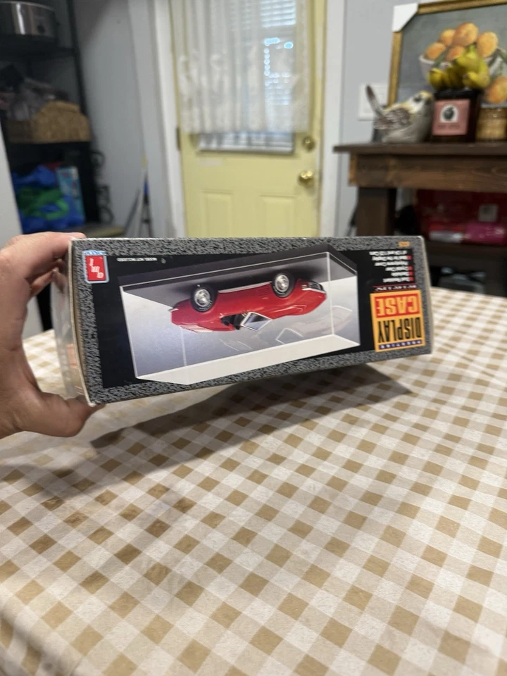 全新 旧库存 AMT ERTL Prestige 展示盒 8226 适用于 1:24 & 1: 25 比例汽车 复古 — 第 3/4 张图片