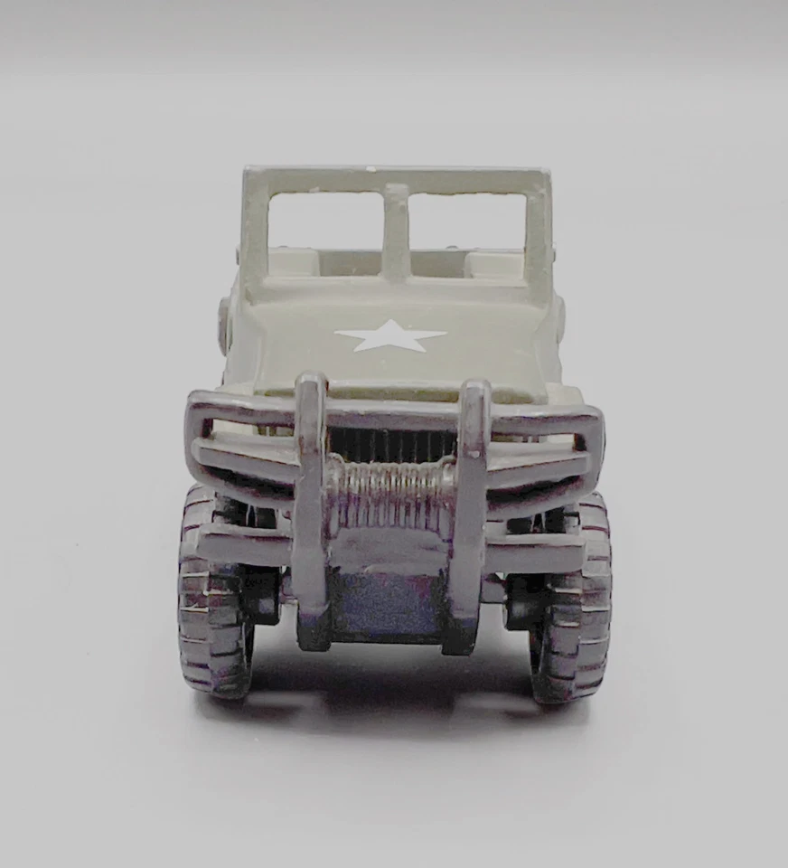 Maisto Military Force Ford GP US Army 4 x 4 Willys Jeep - Image 2 of 4