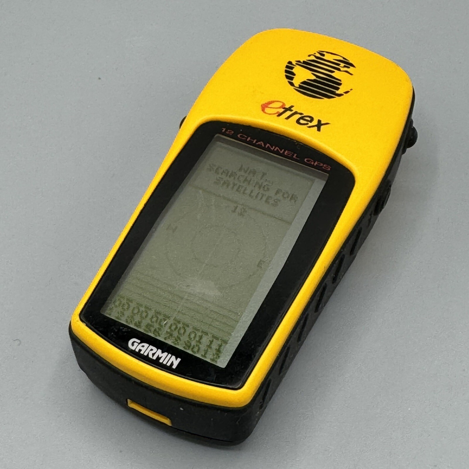 Garmin eTrex 12 Channel GPS Handheld Personal Navigator Hiking Walking