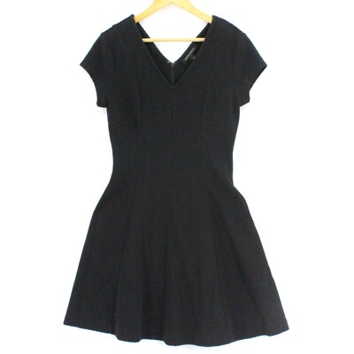 banana republic pleated fit and flare dress Shop Banana Republic Clothing and Dresses at SilkRoll. Trade with us! main image 1
