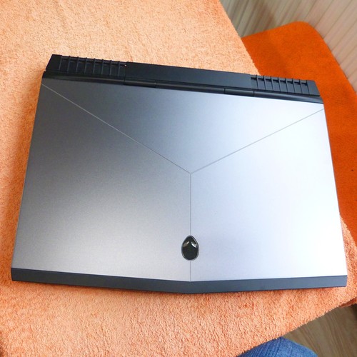 Alienware 15 R3 HIGH END 15 Zoll FULLHD Gaming 8GB GTX l 32GB RAM Windows 11 SSD - Bild 8 von 14
