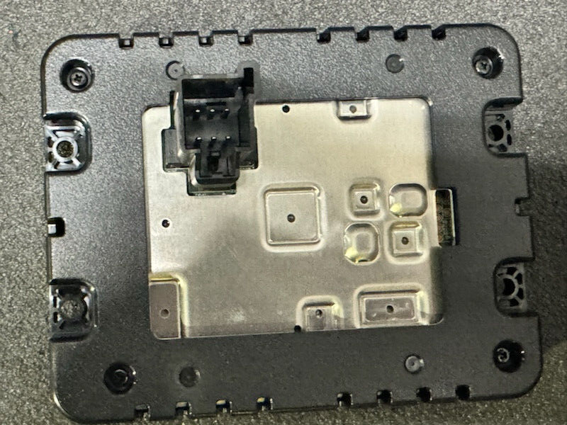 2019-2024 Dodge Ram / Chrysler Pacifica Wireless Device Charger