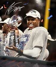 Matthew Slater Autographed 16x20 Photo - 04