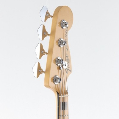 ベース Fender American Deluxe JazzBass N3 Fender American Deluxe Jazz Bass - 3-Color Sunburst | Sweetwater