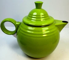 Fiesta Shamrock Green Enamel Teapot Taiwan Licensed Fiesta Accessories