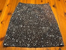TALBOTS Animal Print Corduroy Skirt Brown Gray Neutral Size 4 Stretch Pockets