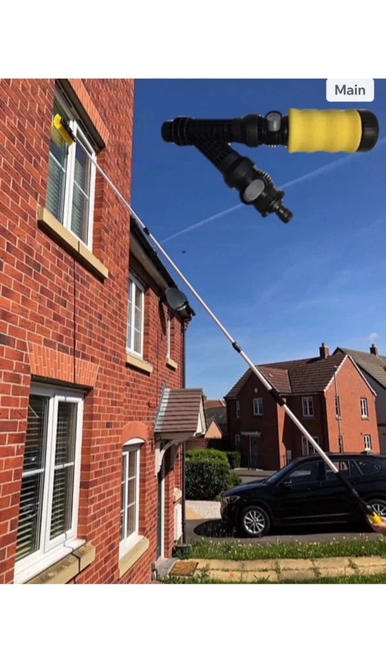 Telescopic Water Fed Gutter, Fascia,Window Cleaning Brush & Soap Dispenser - Image 2 of 4