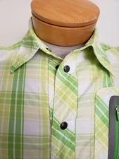 Black Tip Nice Catch Mens Vented Fishing Shirt Size LARGE Plaid Multi-color