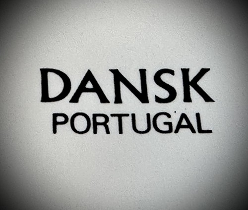 DANSK Villa White - 14” Round Platter Chop Plate Earthenware Terracotta Portugal - Picture 4 of 5