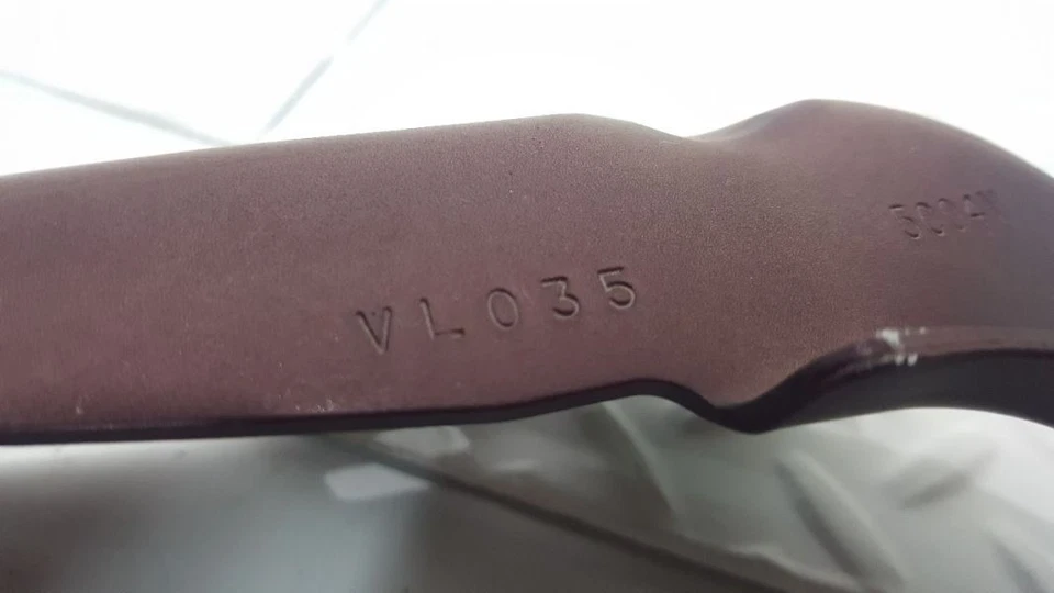 Bisagra del capó lateral del conductor Dodge Durango 04-06 Foto 4 de 4